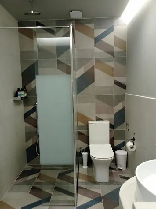Partcon Apartment B Neo Epivates